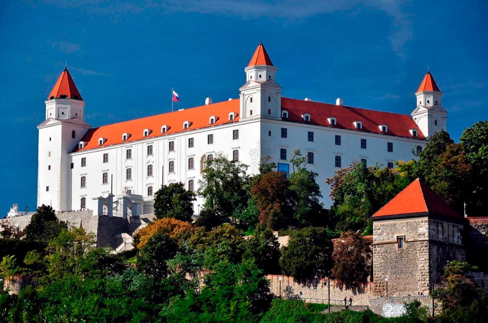 Братиславский Град – визитная карточка столицы Словакии   
