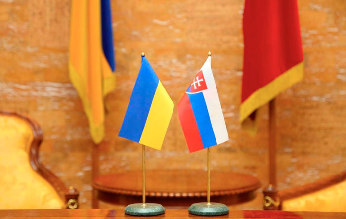 Посольства и консульства Украины, России, Белоруссии в Братиславе